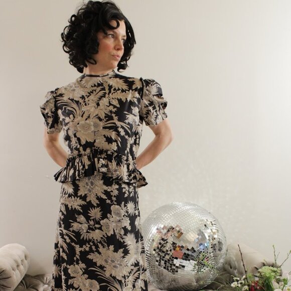 Black & White cotton summer dress with waist ruffle - Picture 2 of 2